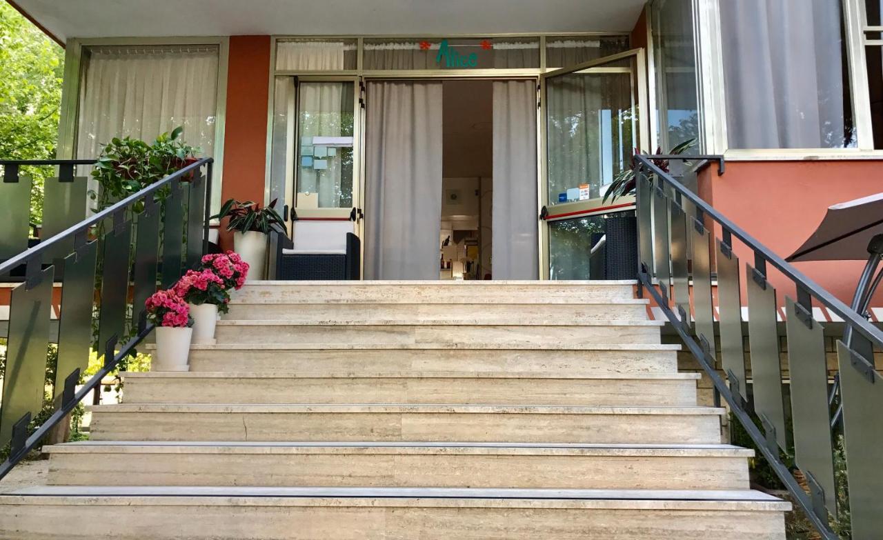 Alice Hotel Cervia Exterior photo