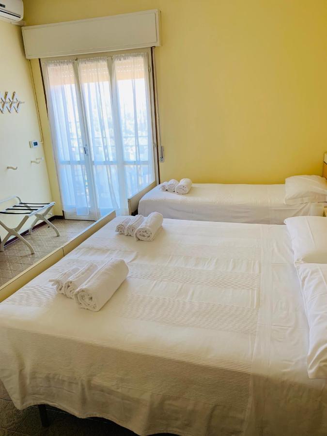 Alice Hotel Cervia Exterior photo